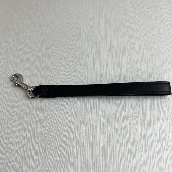 NWT Coach x Peanuts Snoopy Wristlet Wallet - Picture 2 of 9